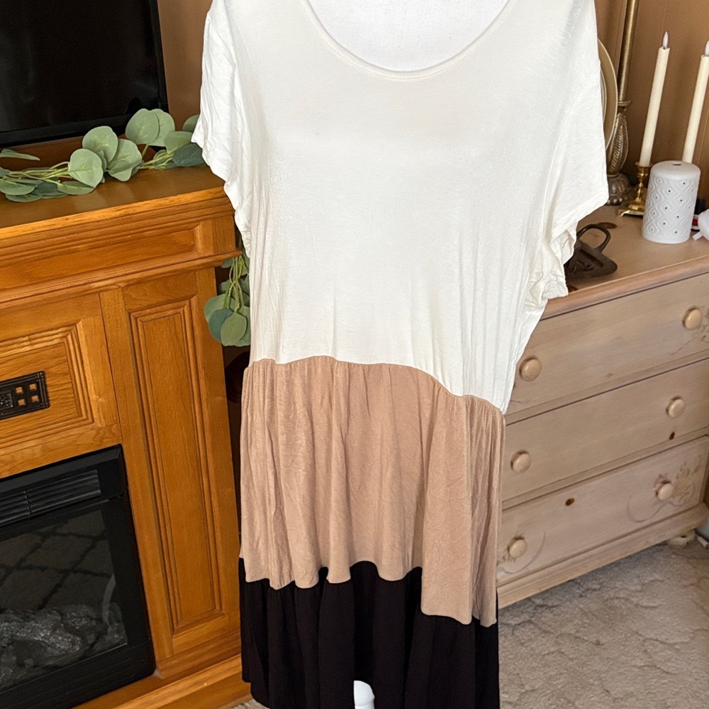 Color Block Dress in Cream, Tan, and Black